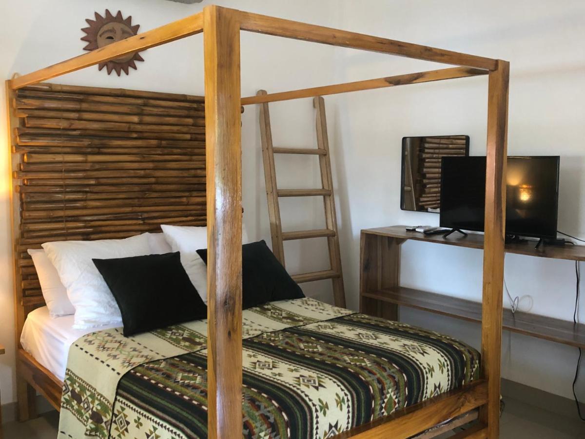 Nautilus Lodge Puerto López 外观 照片