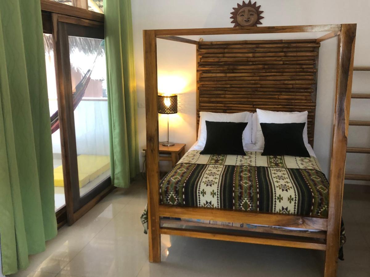 Nautilus Lodge Puerto López 外观 照片
