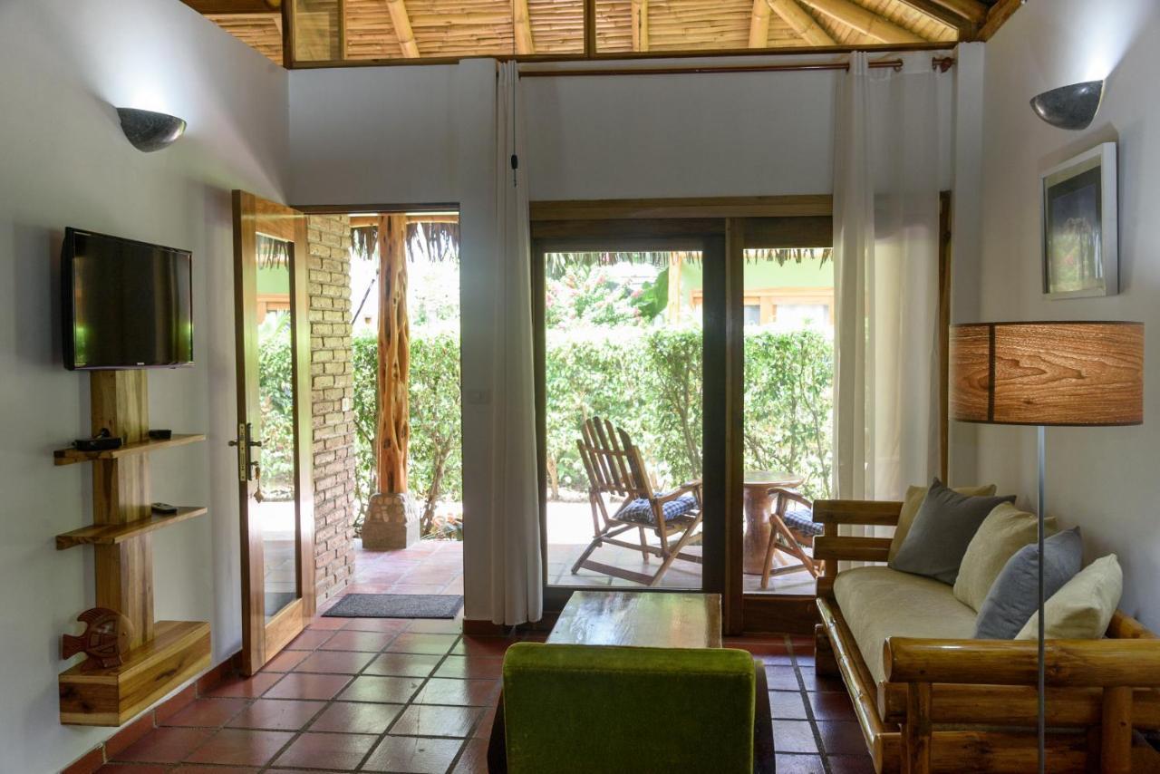 Nautilus Lodge Puerto López 外观 照片