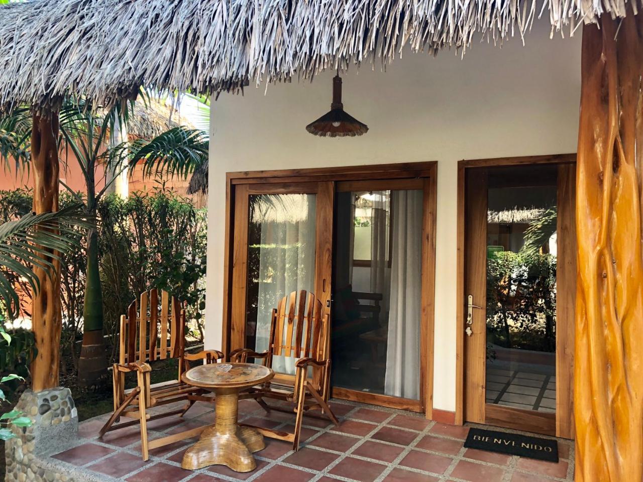 Nautilus Lodge Puerto López 外观 照片